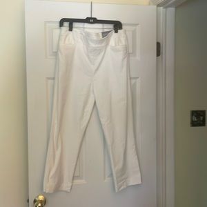 Chico’s white crops with a stretch and slimming. Size 12